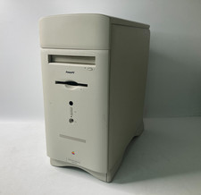Vintage Apple Macintosh Performa 6400/200. No HDD