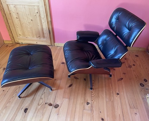 Eames lounge chair with - eames,