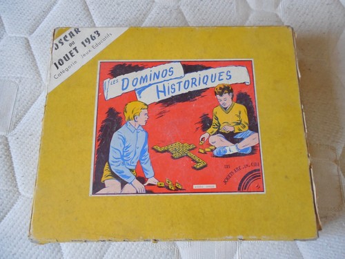 Ancien jeu les dominos - jeu,