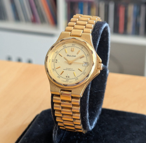 Montre bulova quartz - montre, lady