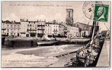 17 LA ROCHELLE -- the port
