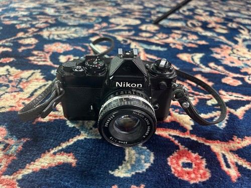 Nikon with motor - fe,