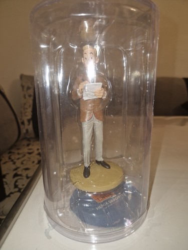 Figurine herge reporter tintin - figurine,
