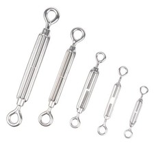 Au Gréement De Crochet De