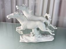 Figurine porcelaine de
