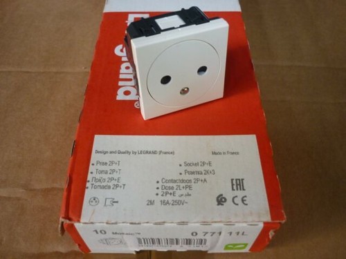 Legrand mosaic prise de - 2p+t,