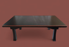 Ancienne table d'exposition