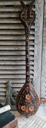 Ancienne gusle bois sculpter - gusle,