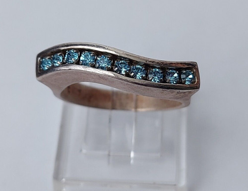 Très belle bague - ,, pierres