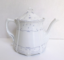 Fleur De Lis Blue by Tirschenreuth Porcelain  Teapot & Lid, Germany, Rare 7"Tall