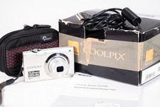 Nikon COOLPIX S3000 12MP Compact CCD DigiCam Digital Camera Champagne Silver