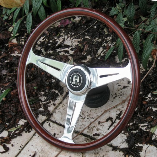 Volant bois nardi - volant,