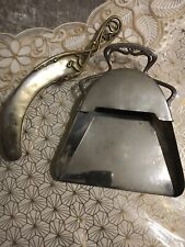 Ancienne pelle de table