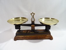 ANCIENNE BALANCE A PLATEAU 1