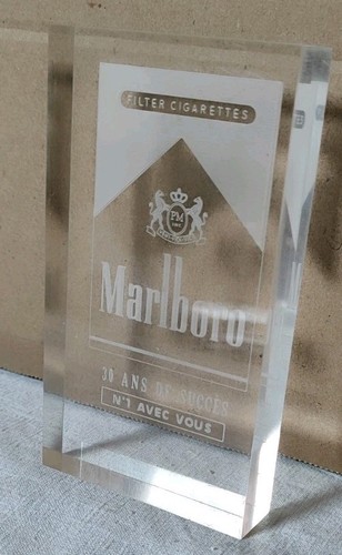Presse papier marlboro - presse,
