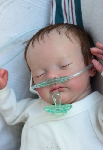 Baby reborn realistic doll