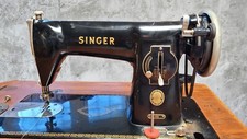 Machine à coudre Singer sur