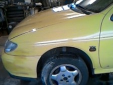 Aile avant gauche RENAULT