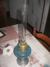 ancienne lampe à pétrole