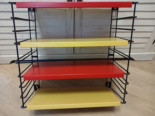 Etagere murale tomado par - etagere,