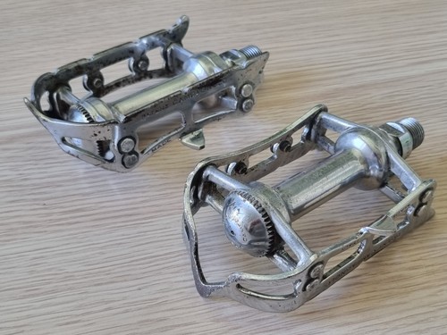 Paire pédales campagnolo - de,