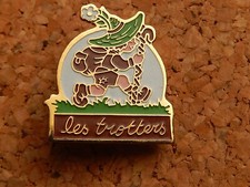 pin's - MARCHEUR - LES