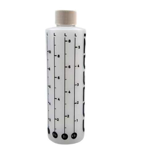 Bidon doseur huile - bidon, essence