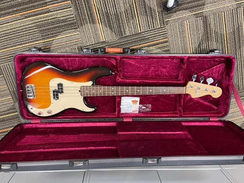 Fender american precision - fender,