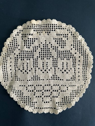 Napperon ancien rond crochet