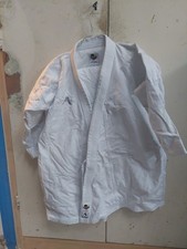 kimono karate kata arawaza 160cm état neuf porté 3 fois