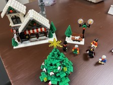 LEGO 10199 Winter Village Toy Shop. W/ Manual, Minifigs. Complete but read desc.
