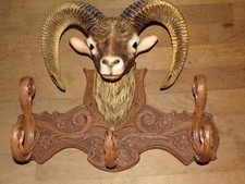 Porte manteau tête de mouflon décoratif murale plastique  ( 53 x 40 cm )
