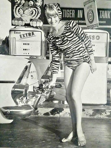 Esso service gas woman - gas,