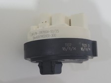 MACHINE A LAVER WHIRLPOOL