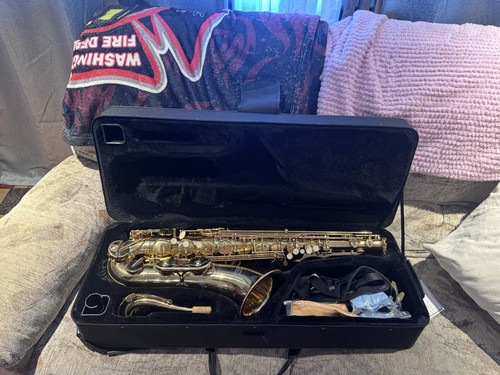 Easter tenor flat - flat, saxophone