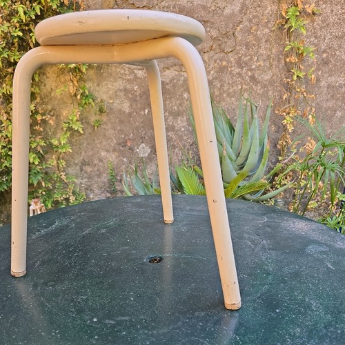 Tabouret bas tripode jean - bas,