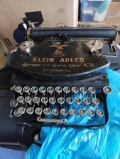 ancienne machine à écrire