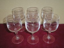 Lot de 6 verres a vin blanc en