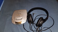 Sony Discman ESP2 Digital Mega Bass Portable CD Player D-E206CK With Headphones