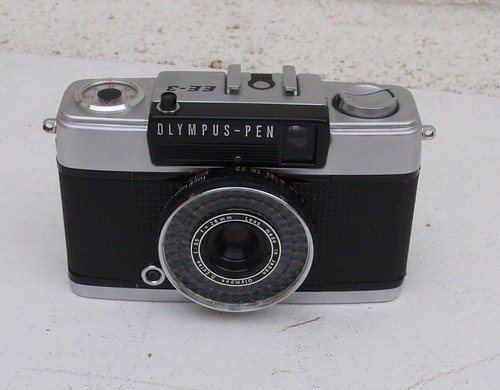 Olympus pen d - , d.