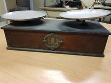 Ancienne petite balance de