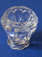 BACCARAT:ancien petit vase ou