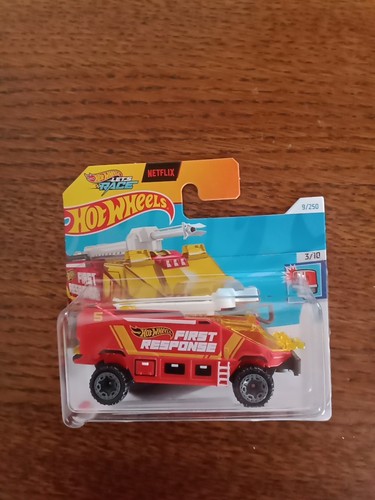 Voiture miniature hotwheels - voiture,