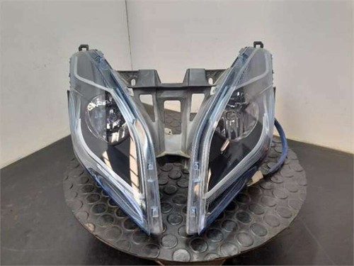 Phare avant kymco xct - phare,