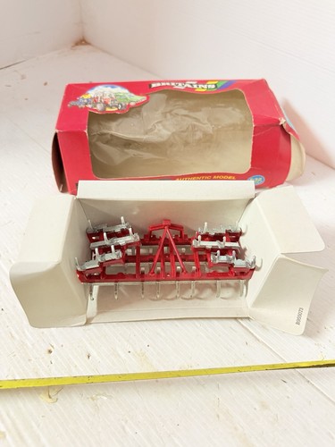 Cultivateur pliant 9550 32 - cultivateur, 1:32