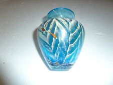 vase  maltais en verre bleu à