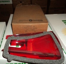 NOS Left hand tail light lens for Dodge Monaco 1965 2584884