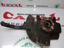 MOYEU DE ROUE AVANT DROITE /