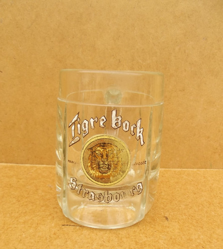 Ancienne chope biére au - à,