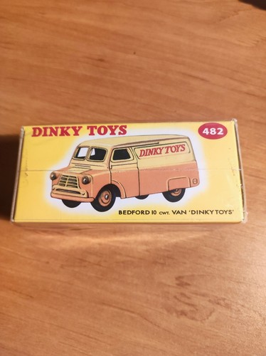 Bedford cwt van dinky - cwt,